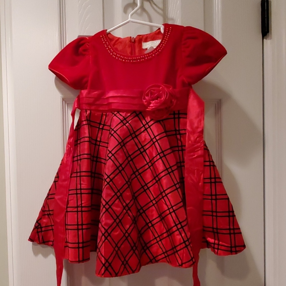 Toddler girl holiday dress